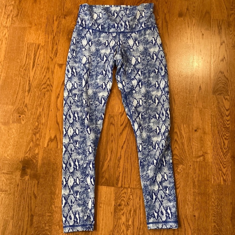 DYI Blue Snake Print Leggings - Med